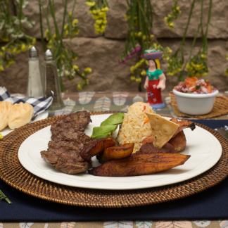 Típico Salvadoreño